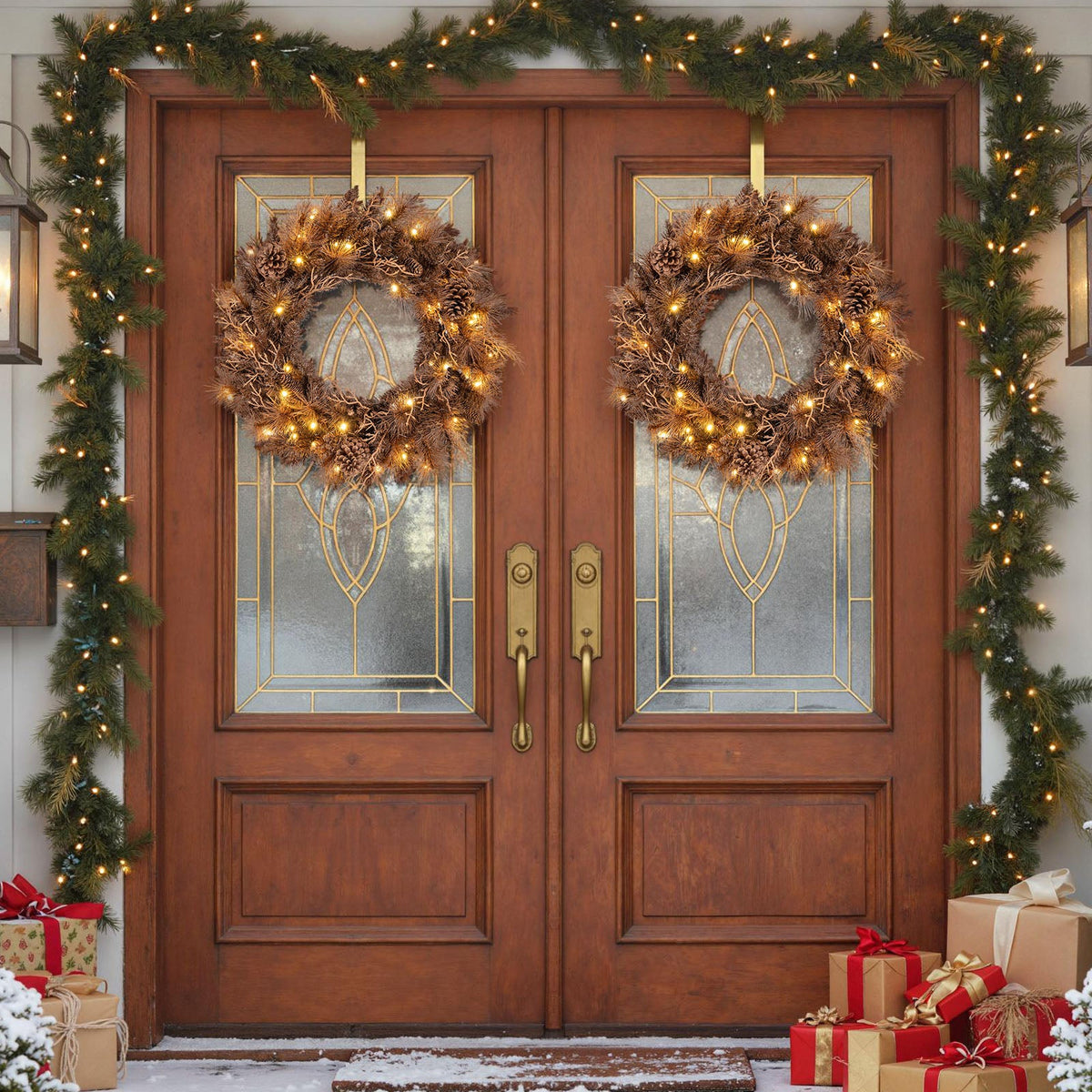 Faux Pre-Lit Christmas Wreath, 24" – 35 Warm White LED Lights